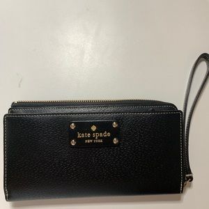 Kate Spade wallet clutch